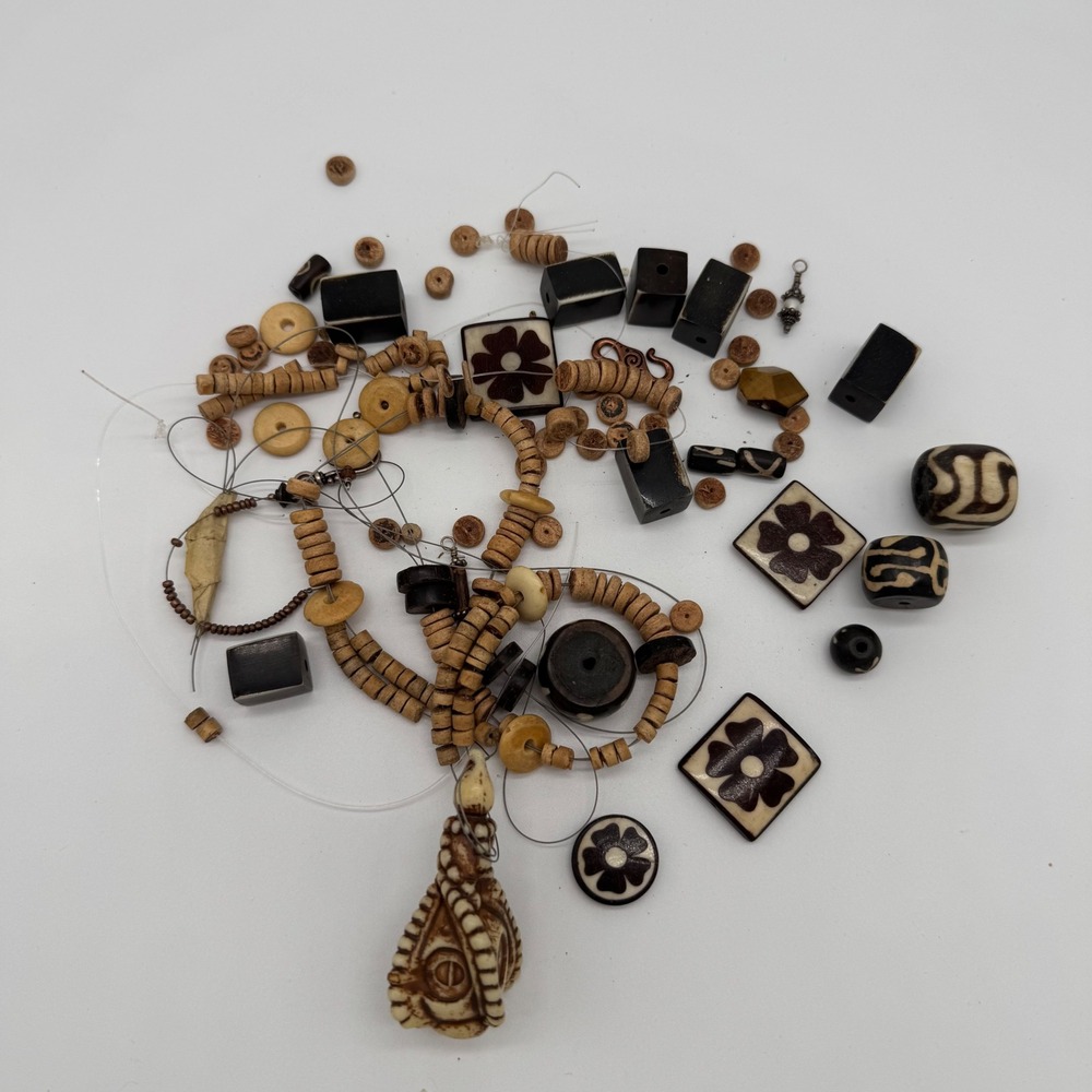 Vintage 70s Mixed Media Bead Lot Faux Bone Pendant Wood Horn Tribal Batik Boho